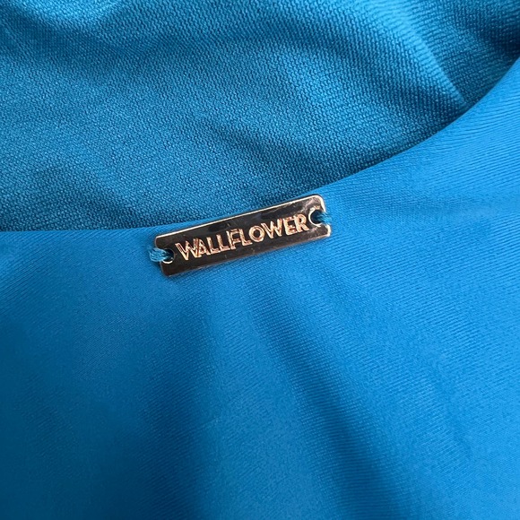 Wallflower Emily Embroidered Flower One-Piece Halter Swimsuit - Blue-Women Small - Picture 7 of 8